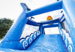 Surfstrecke 17m mit 7 spielelementen hindernisparcours und bunte gegenstände für kinder kaufen. Bestellen sie Ihre aufblasbaren parcours jetzt online bei JB-Hüpfburgen Deutschland