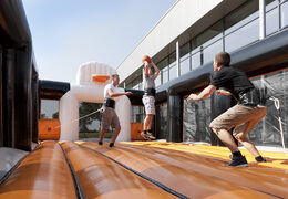 Einzigartige multifunktionale sportarena für verschiedene sportliche aktivitäten für jung und alt Bestellen sie aufblasbare sportarena jetzt online bei JB-Hüpfburgen Deutschland