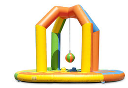 Aufblasbares Swing Him Off in bunten Farben für Kinder online zu bestellen bei JB Hüpfburgen 