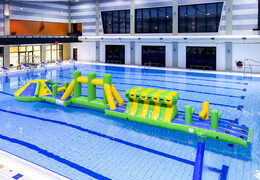 Kaufen sie aufblasbare erlebnisbahn grün/blau 16m schwimmbecken mit lustigen objekten und rundrutsche für jung und alt. Bestellen sie aufblasbare poolspiele jetzt online bei JB-Hüpfburgen Deutschland