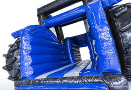 Maßgeschneiderte traktor-hüpfburg mit logo von New Holland eignen sich perfekt für sportveranstaltungen. Bestellen sie maßgefertigte profi hüpfburg bei JB-Hüpfburgen Deutschland