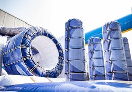 Grosse Hüpfburgenwelt im Thema Eis Frozen für Kinder zu bestellen