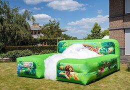 Opblaasbare schuim bubble boarding in jungle thema kopen voor kinderen