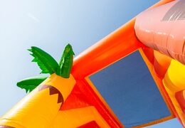 Große aufblasbare offene multiplay-piraten-hüpfburg für den Innenbereich mit rutsche für kinder. Kaufen sie hüpfburgen online bei JB-Hüpfburgen Deutschland