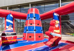 Kaufen sie eine große indoor-feuerwehr-hüpfburg mit rutsche auf der sprungfläche, kletterturm und lustigen hindernissen mit feuerdrucken für kinder. Bestellen sie aufblasbare hüpfburgen online bei JB-Hüpfburgen Deutschland