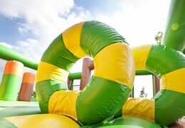 Luftrutsche mit Pool und Hüpfburg im Thema Piraten für Kinder online zu kaufen