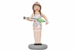 Opblaasbare Sarah pop zorg zuster dokter in de tuin blikvanger kopen voor 50 verjaardag vrouw feest jubileum bij JB Inflatables