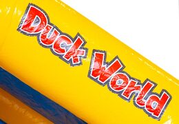 Bestellen Sie aufblasbare Hüpfburg mit Rutsche vorne im Entenmotiv für Kinder