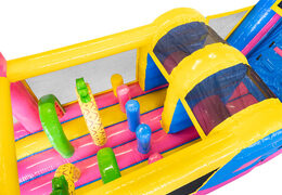 13 meter langer aufblasbarer Flamingo Parcours für Kinder. Bestellen sie aufblasbare parcours jetzt online bei JB-Hüpfburgen Deutschland