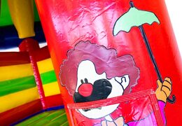 Kaufen Sie eine tolle Indoor-Hüpfburg im Karussell-Zirkus-Stil für Kinder. Kaufen Sie eine Hüpfburg online bei JB Inflatables Niederlande