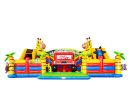 Slideworld im Safari-Thema mit Palmen Giraffe