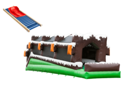 Winter-Rollenbahn mit Schlitten und Achterbahn