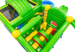 Innenseite des Hüpfburges mit Bögen, Säulen und Boxsäcken bei JB zu verkaufen