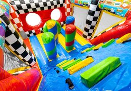 Hochwertige Hindernisbahn im Comic-Thema mit einzigartigen Hindernissen