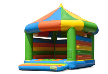 Kaufen sie eine große überdachte karussell-hüpfburg im Standarddesign für kinder. Erhältlich bei JB-Hüpfburgen Deutschland online