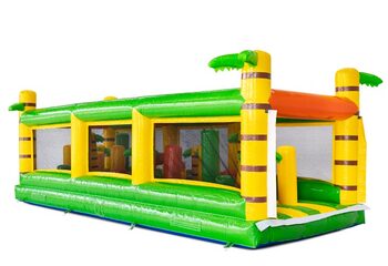 Modulare Hindernisbahn in Gelb, Grün und Orange mit Palme