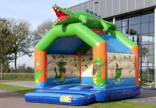 Kaufen sie einzigartige standard-hüpfburg mit einem 3D-objekt eines Krokodils auf der oberseite für kinder. Kaufen sie hüpfburgen online bei JB-Hüpfburgen Deutschland