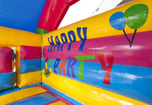 Überdachte grosse Multifun Hüpfburg mit Rutsche im Thema Party für Kinder zu kauen