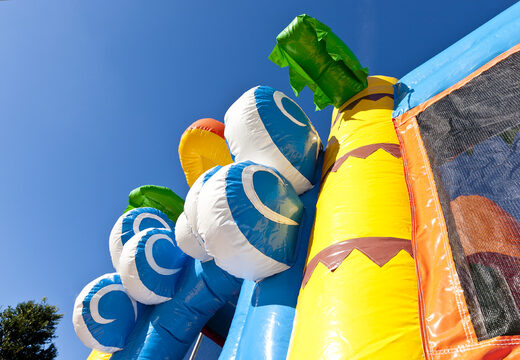 Kaufen sie mittelgroße aufblasbare strandwippe mit rutsche für kinder. Bestellen sie aufblasbare Hüpfburgen online bei JB-Hüpfburgen Deutschland