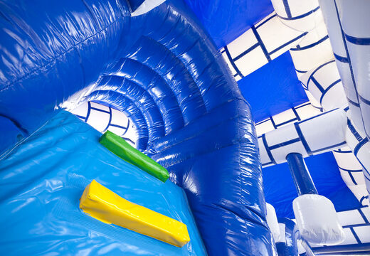 Kaufen sie einen mittelgroßen aufblasbaren hüpfburg mit multiplay-schlossmotiv und rutsche für kinder. Bestellen sie aufblasbare hüpfburgen online bei JB-Hüpfburgen Deutschland