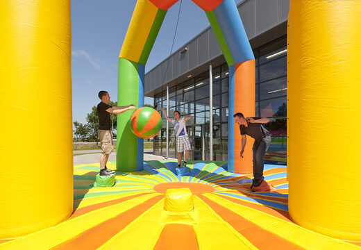 Aufblasbares Swing Him Off in bunten Farben für Kids online kaufen bei JB Hüpfburgen 