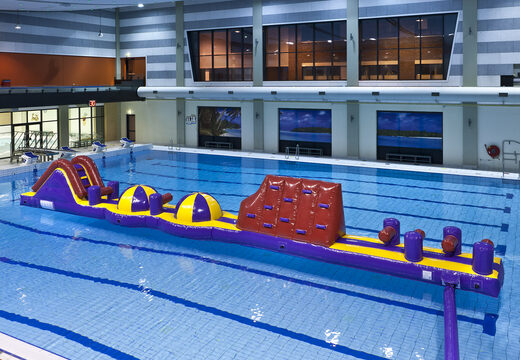 Adventure mega run XL hindernisparcours 17 meter lang in einzigartigem design mit verschiedenen spannenden objekten für jung und alt. Kaufen sie aufblasbare schwimmbecken-hindernisparcours jetzt online bei JB-Hüpfburgen Deutschland