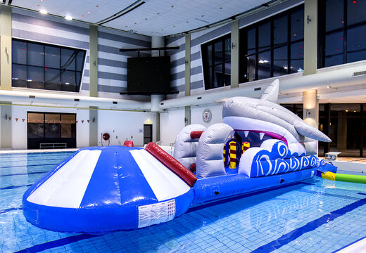 Bestellen sie einzigartige aufblasbare rutsche im hai-design für jung und alt. Kaufen sie aufblasbare poolspiele jetzt online bei JB-Hüpfburgen Deutschland