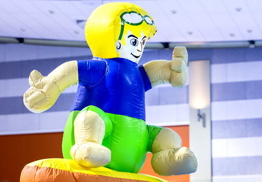 Aufblasbare rutsche im surf-design für jung und alt. Kaufen sie aufblasbare poolspiele jetzt online bei JB-Hüpfburgen Deutschland