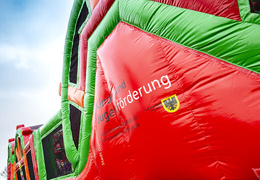 Kaufen sie den aufblasbaren stadt dormund jugendamt hindernisparcours für jung und alt Bestellen sie aufblasbare parcours jetzt online bei JB-Hüpfburgen Deutschland