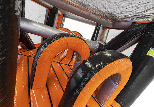 Bestellen sie den giga-hindernisparcours im Gate Corner-thema für kinder. Kaufen sie aufblasbare parcours jetzt online bei JB-Hüpfburgen Deutschland