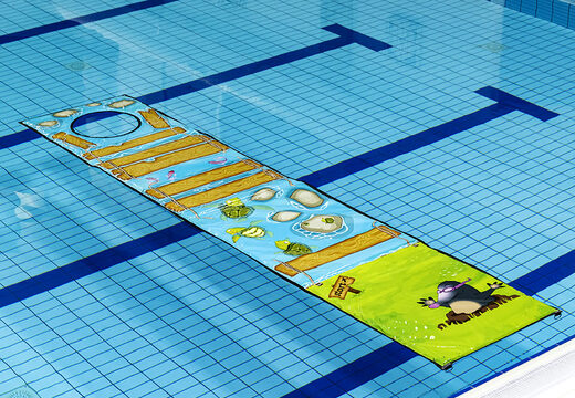 Kaufen sie eine Überlebensmatte mit loch für kinder in verschiedenen größen und farben. Bestellen sie aufblasbare wasserattraktionen jetzt online bei JB-Hüpfburgen Deutschland