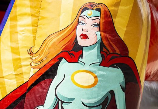 Bestellen sie eine kleine hüpfburg mit dach im superhelden-design für kinder. Kaufen sie hüpfburgen bei JB-Hüpfburgen Deutschland online