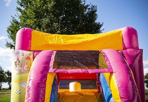 Kleine aufblasbare multifun-hüpfburg gelb und pink im prinzessinnen-märchen-design kaufen. Bestellen sie online bei JB-Hüpfburgen Deutschland