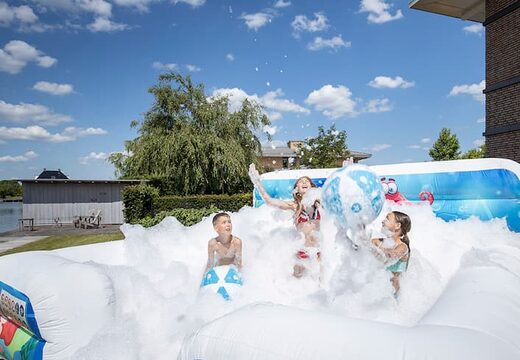 Bestellen sie große aufblasbare open bubble boarding park hüpfburg mit schaumstoff im seaworld-thema für kinder. Kaufen sie eine aufblasbare hüpfburgen online bei JB-Hüpfburgen Deutschland