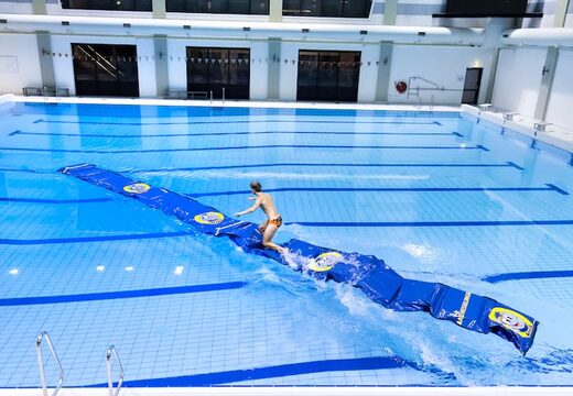 Op maat gemaakte waterloopmat voor in het zwembad kopen voor kinderen