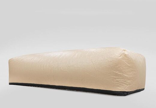 Kaufen Sie eine Autokapsel, um Ihr Auto oder ein anderes Fahrzeug draußen zu parken