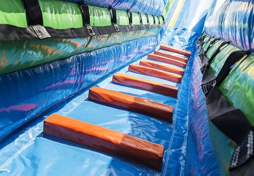 Kaufen sie eine spektakuläre aufblasbare rutsche zum thema surfen mit lustigen drucken für kinder. Bestellen sie aufblasbare rutschen jetzt online bei JB-Hüpfburgen Deutschland