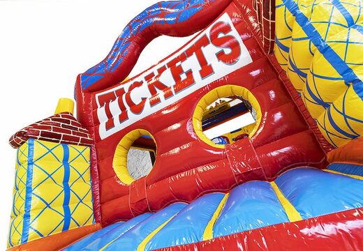 Kaufen sie einen aufblasbaren 9-Meter-hindernisparcours mit 3D-objekten und wunderschönen animationsbildern in einer themen-achterbahn für kinder. Bestellen sie aufblasbare parcours jetzt online bei JB-Hüpfburgen Deutschland