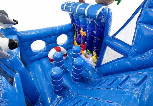 Kaufen sie einen aufblasbaren 9-Meter-hindernisparcours mit 3D-objekten zum Thema Meereswelt für kinder. Bestellen sie aufblasbare parcours jetzt online bei JB-Hüpfburgen Deutschland