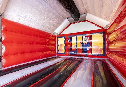 bestellen Sie ein aufblasbares Standard-Luftkissen im Tierhotel mit 3D-Tieren für Kinder