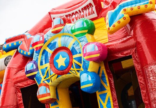 Großes aufblasbares Multiplay-Luftkissen im Achterbahn-Design inklusive Rutsche für Kinder bestellen