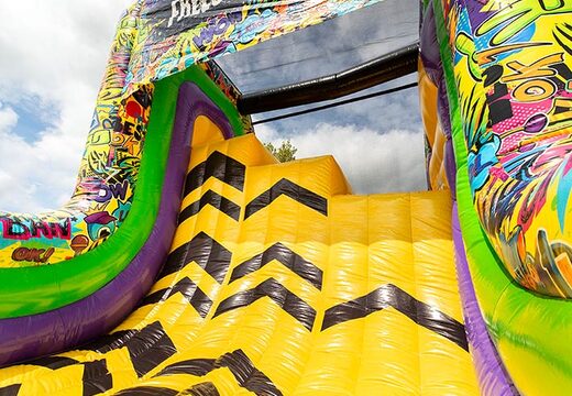 Freestyle-Laufstrecke zum Klettern