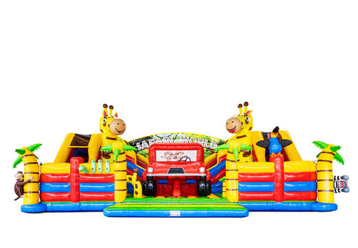 Slideworld im Safari-Thema mit Palmen Giraffe