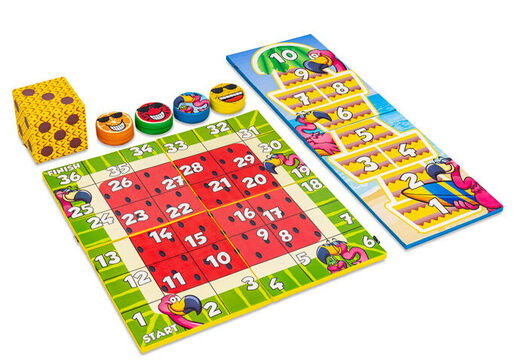 Buntes Spielset vorne von Softplay im Flamingo Hawaii Thema
